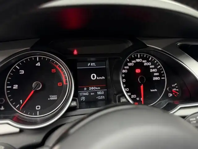 Audi A5 view 11