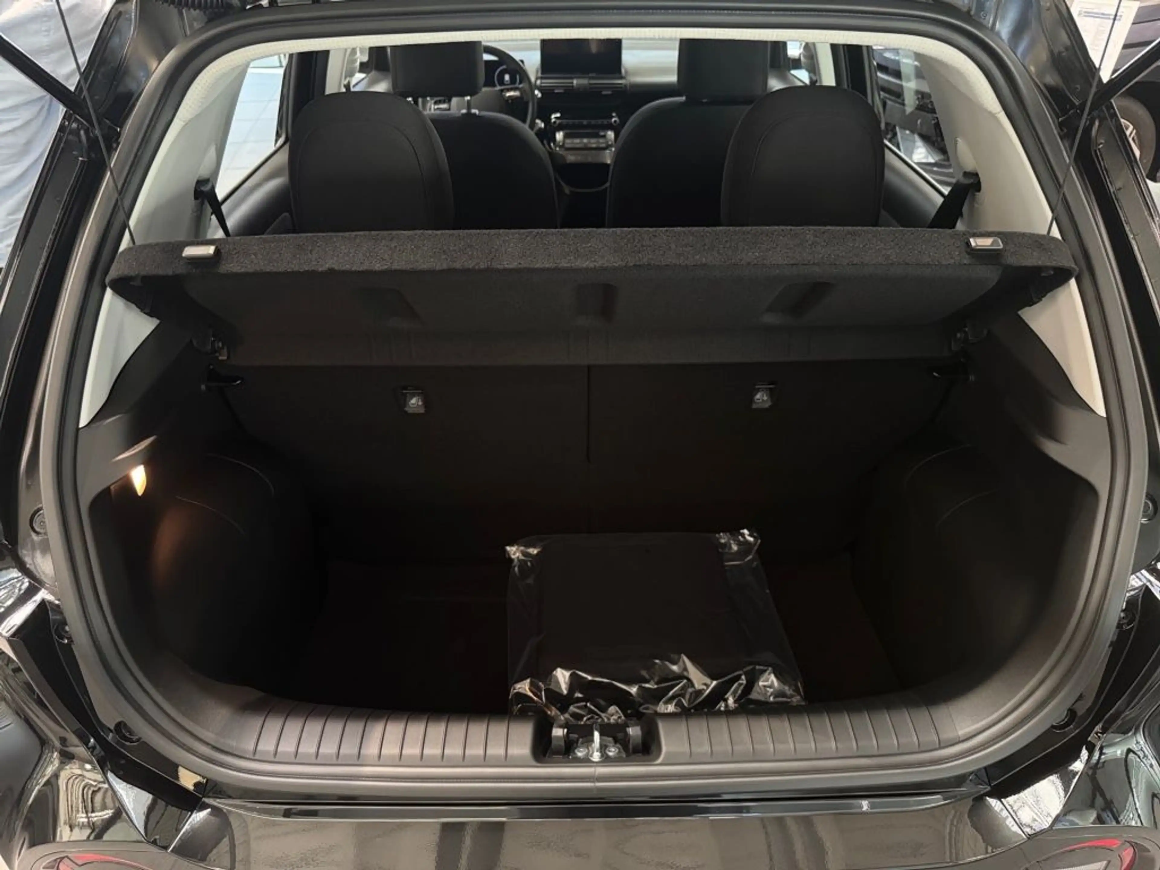 Hyundai Inster 49kWh Select — photo 11
