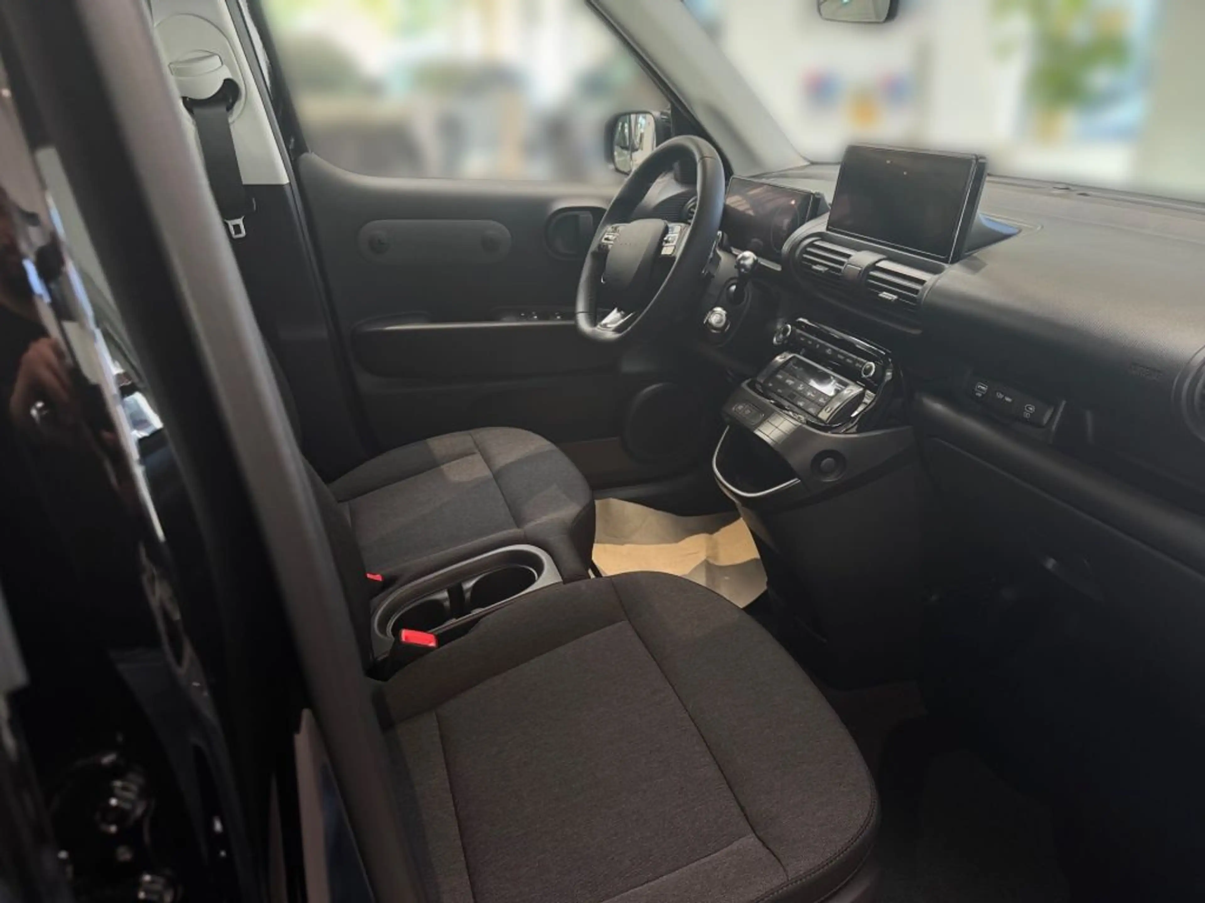 Hyundai Inster 49kWh Select — photo 13