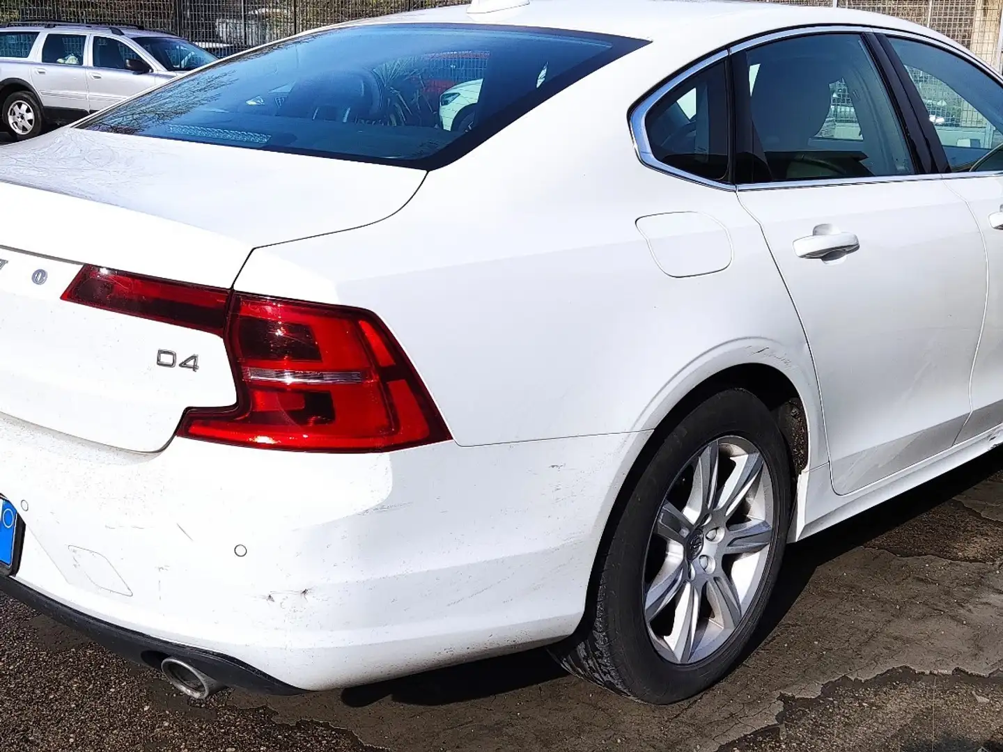 Volvo S90 2.0 d4 Momentum geartronic Wit - 2