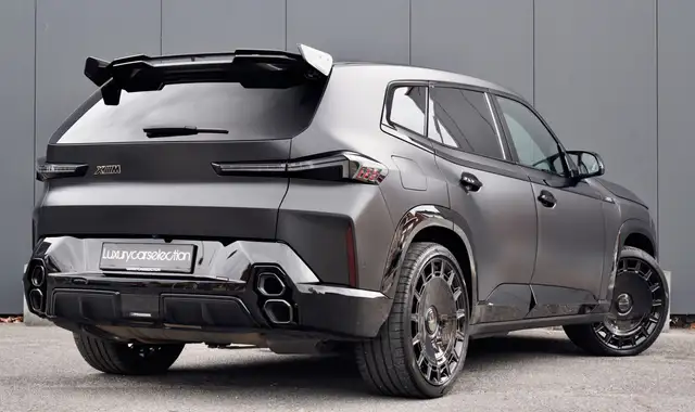 BMW XM view 5