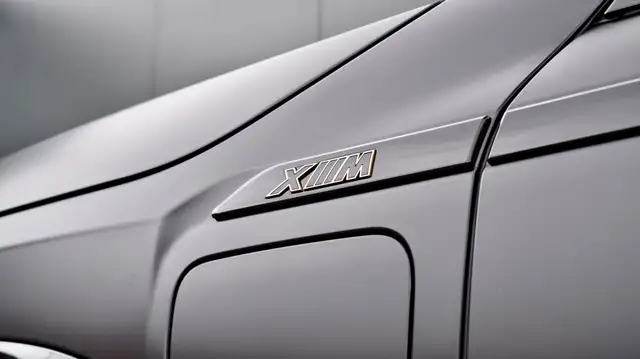 BMW XM view 15