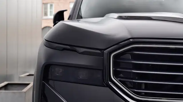 BMW XM view 9