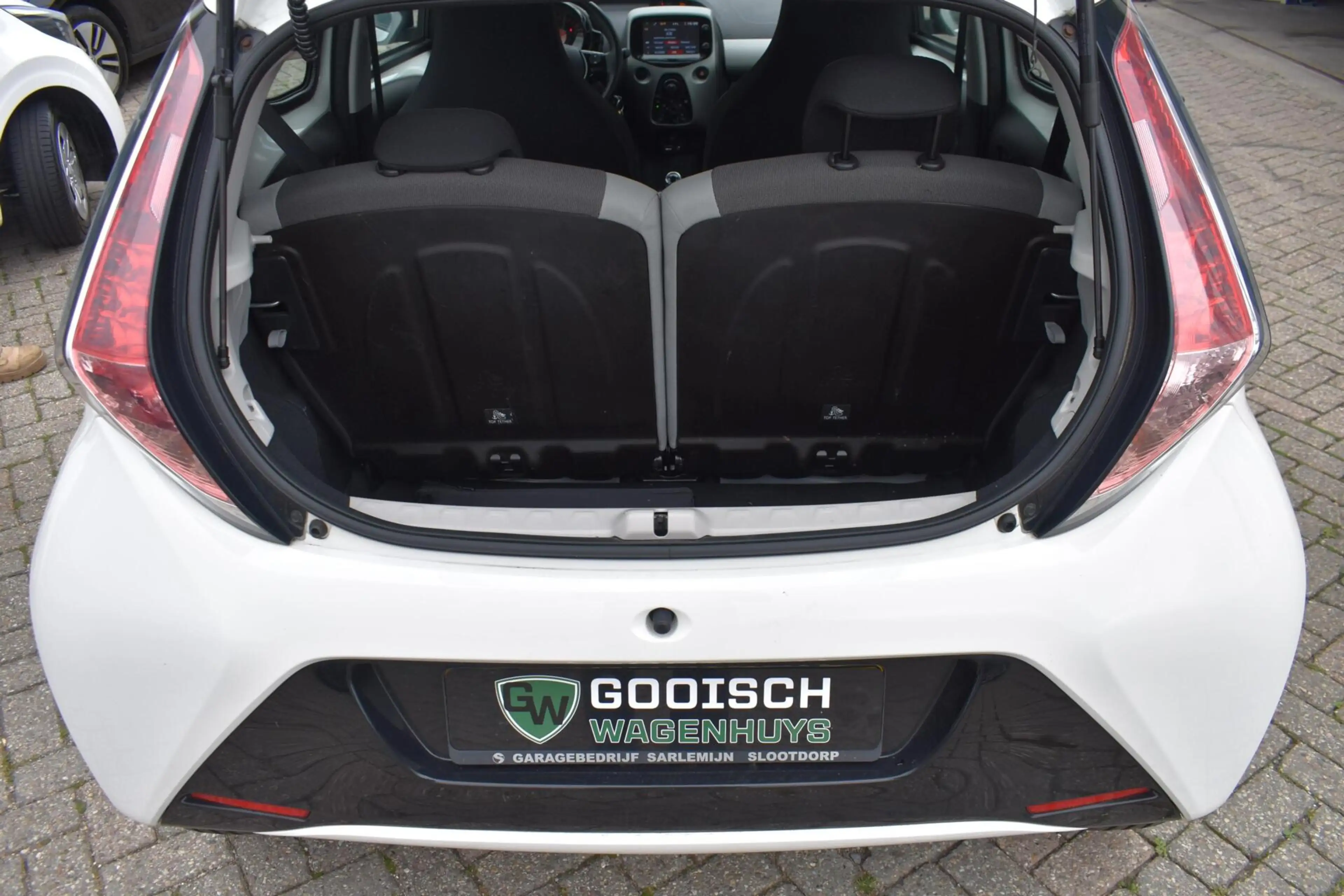 Toyota Aygo 1.0 VVT-i x-play AUT. | Camera | Airco | Origineel — photo 9