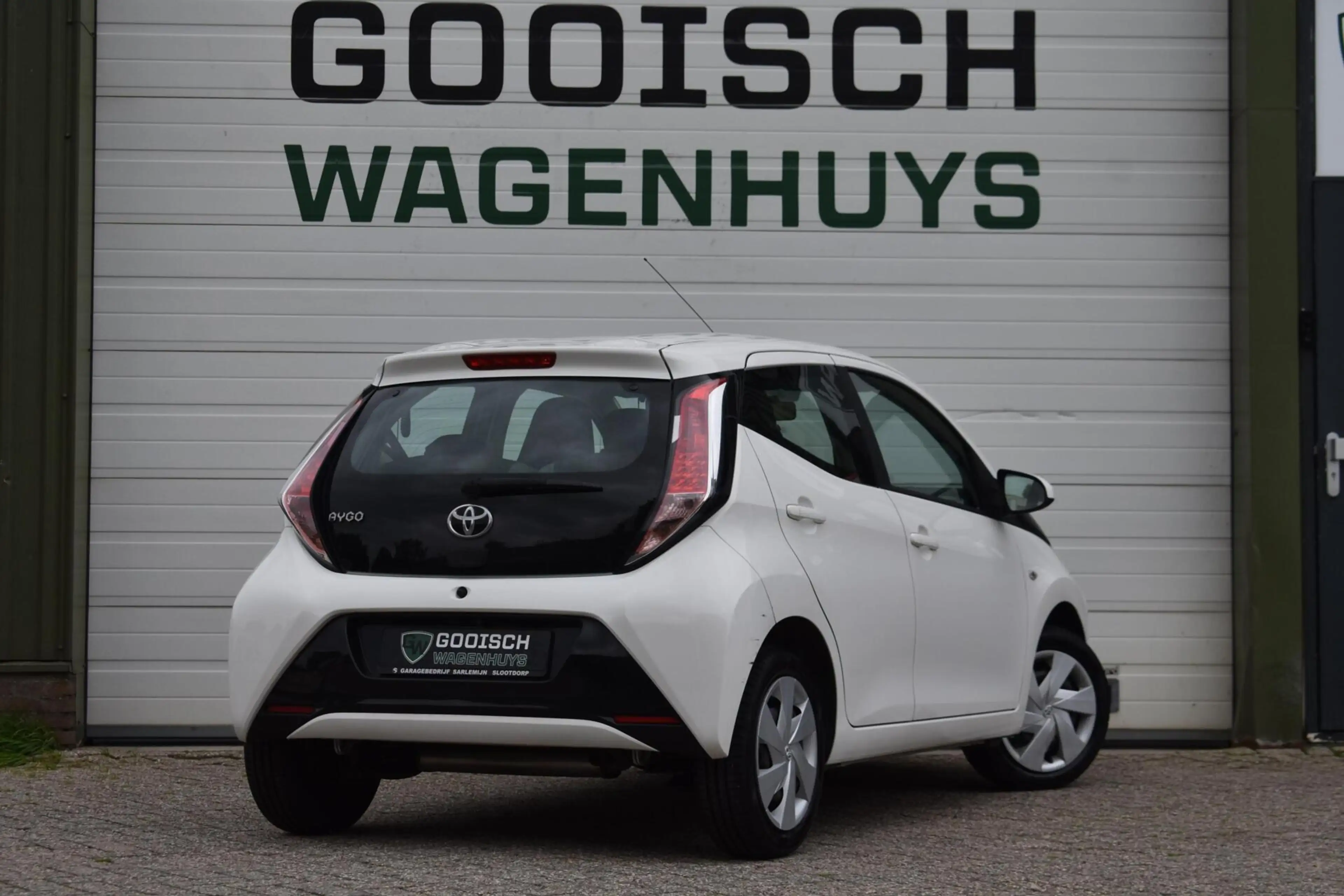 Toyota Aygo 1.0 VVT-i x-play AUT. | Camera | Airco | Origineel — photo 4