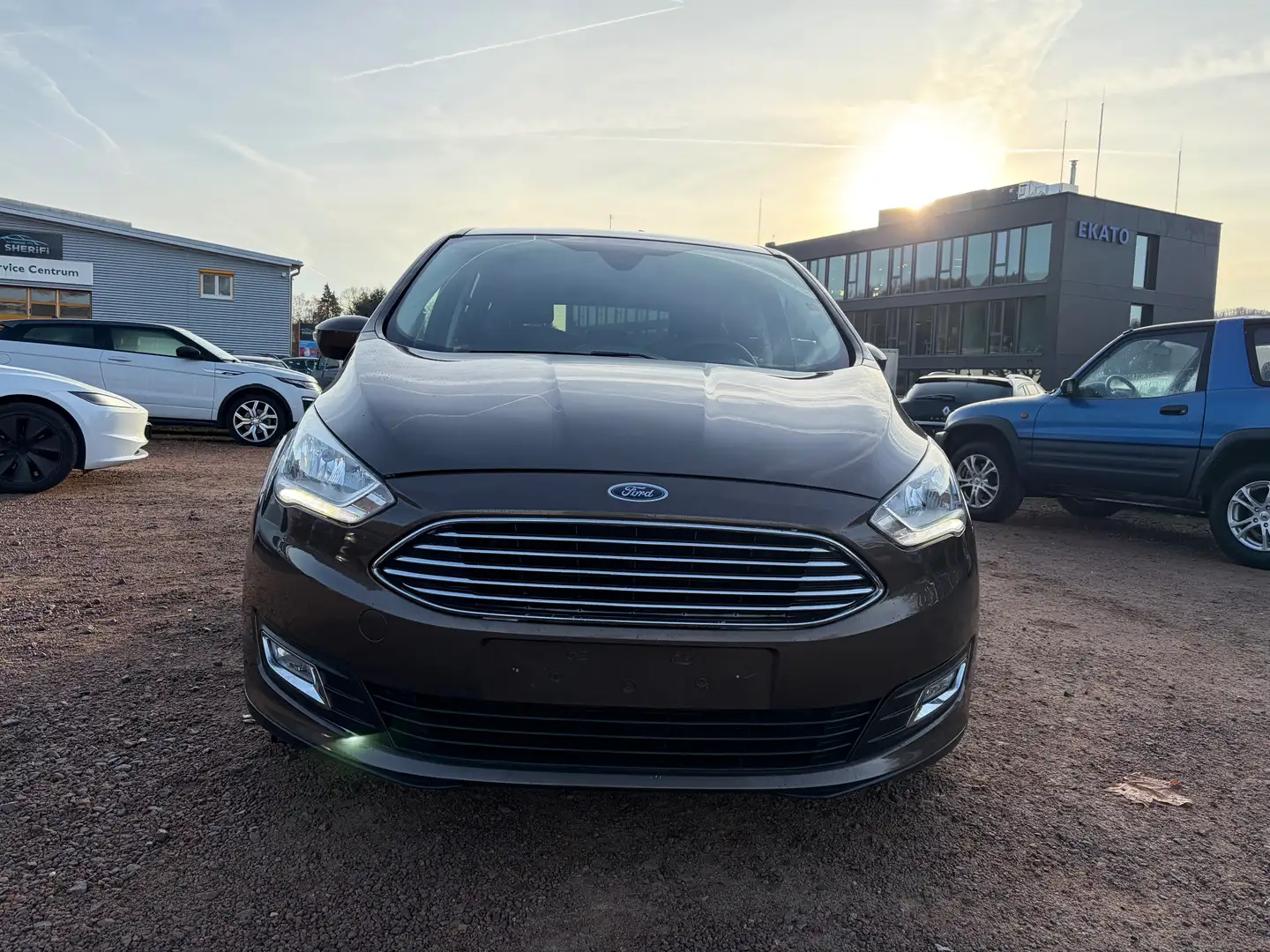 Ford C-Max Titanium*HU NEU*1.Hand*85.000 km* Braun - 2