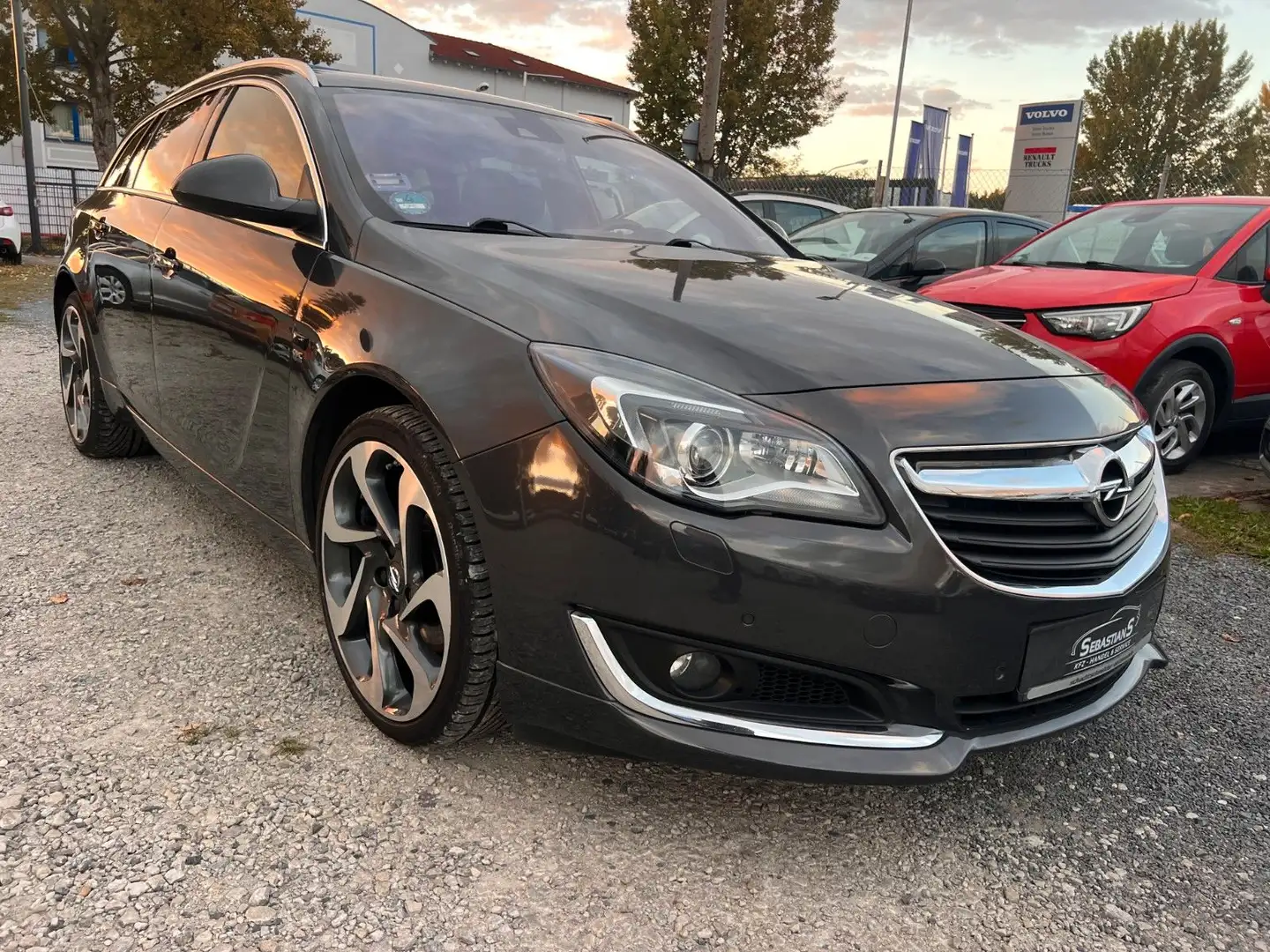 Opel Insignia OPC Vollausstattung Tüv neu Grau - 1
