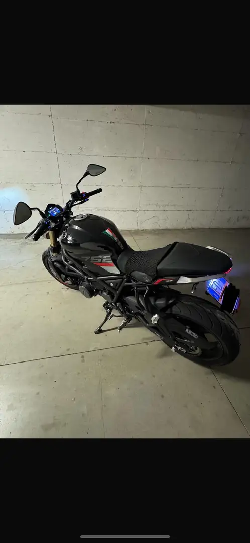Benelli 752 S Nero - 1