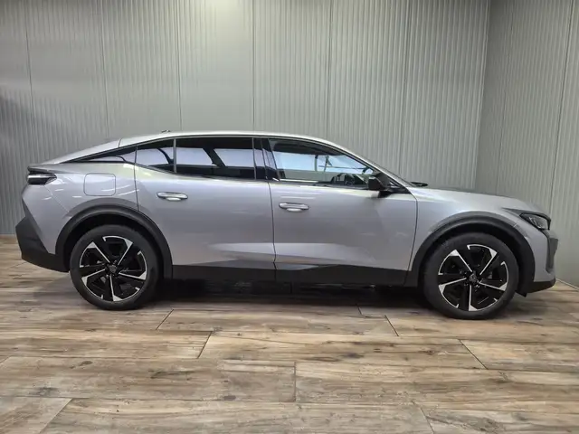 Peugeot 408 1.2Puretech 131pk Allure Pack automaat