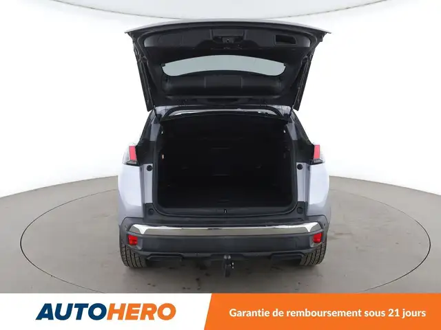 Peugeot 3008 view 16