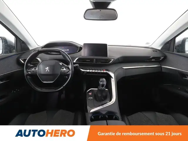 Peugeot 3008 view 12