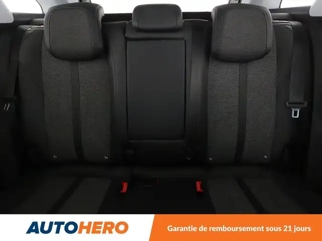 Peugeot 3008 view 15