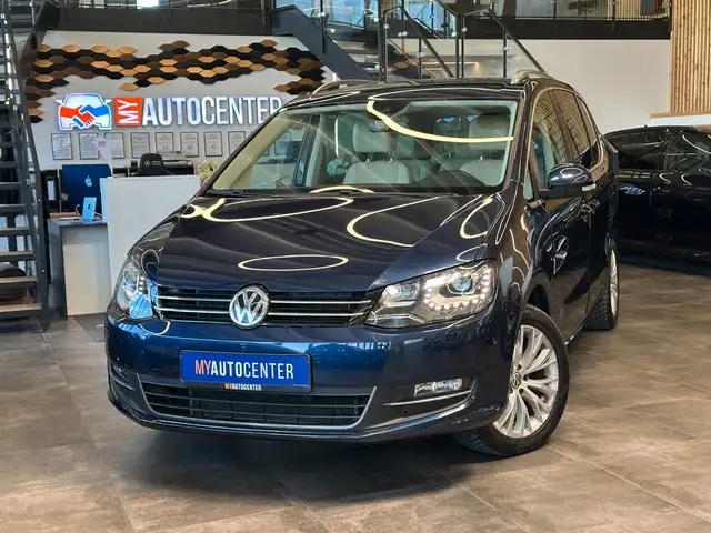 Volkswagen Sharan Highline *7 Sitzer*Navi*BiXenon*AHK*