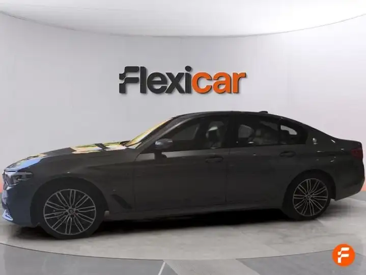 BMW Serie 5 530e (G30) 2020, foto 5