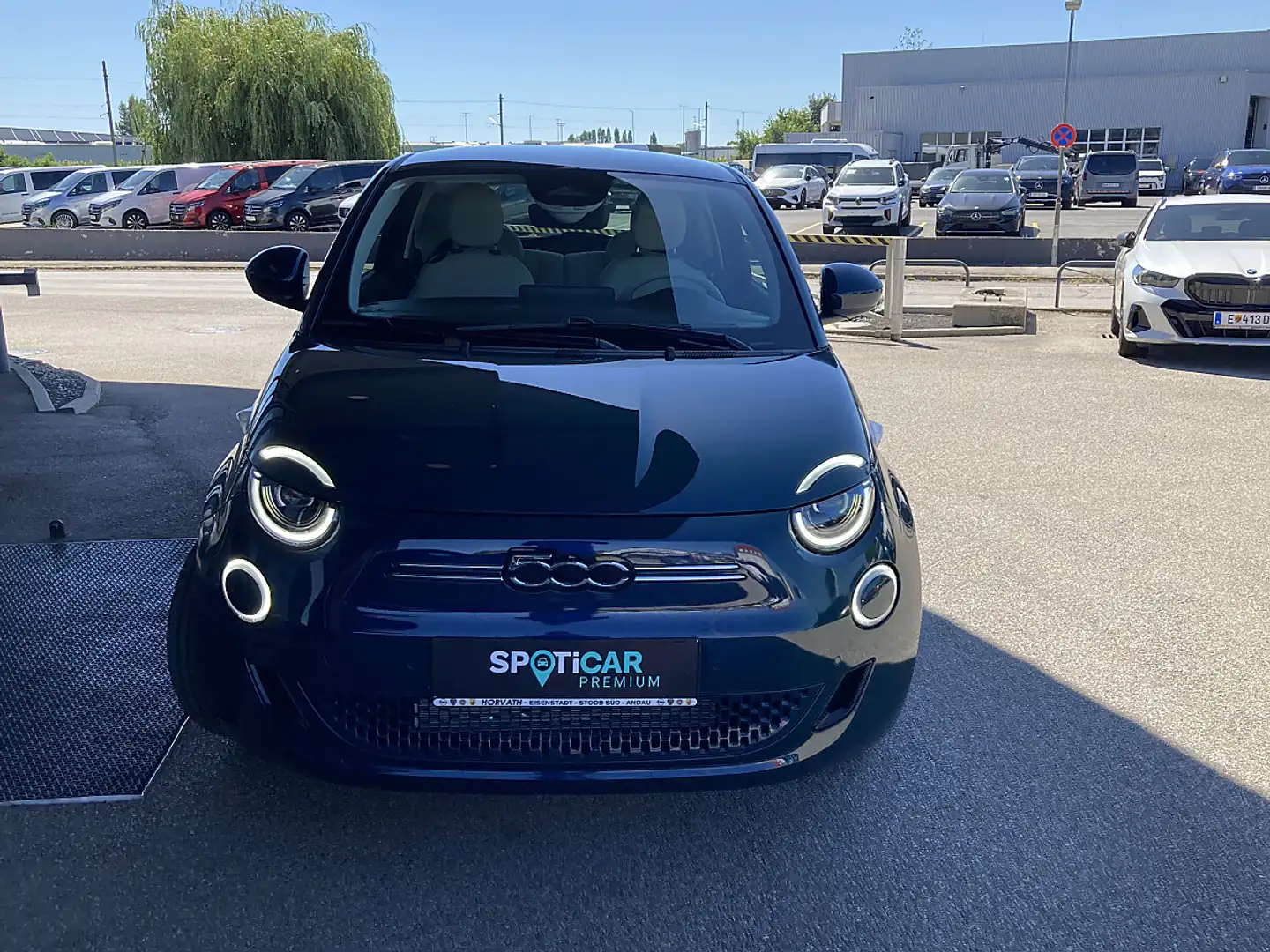 Fiat 500e 500 Elektro Hatchback 42 kWh La Prima Grün - 2