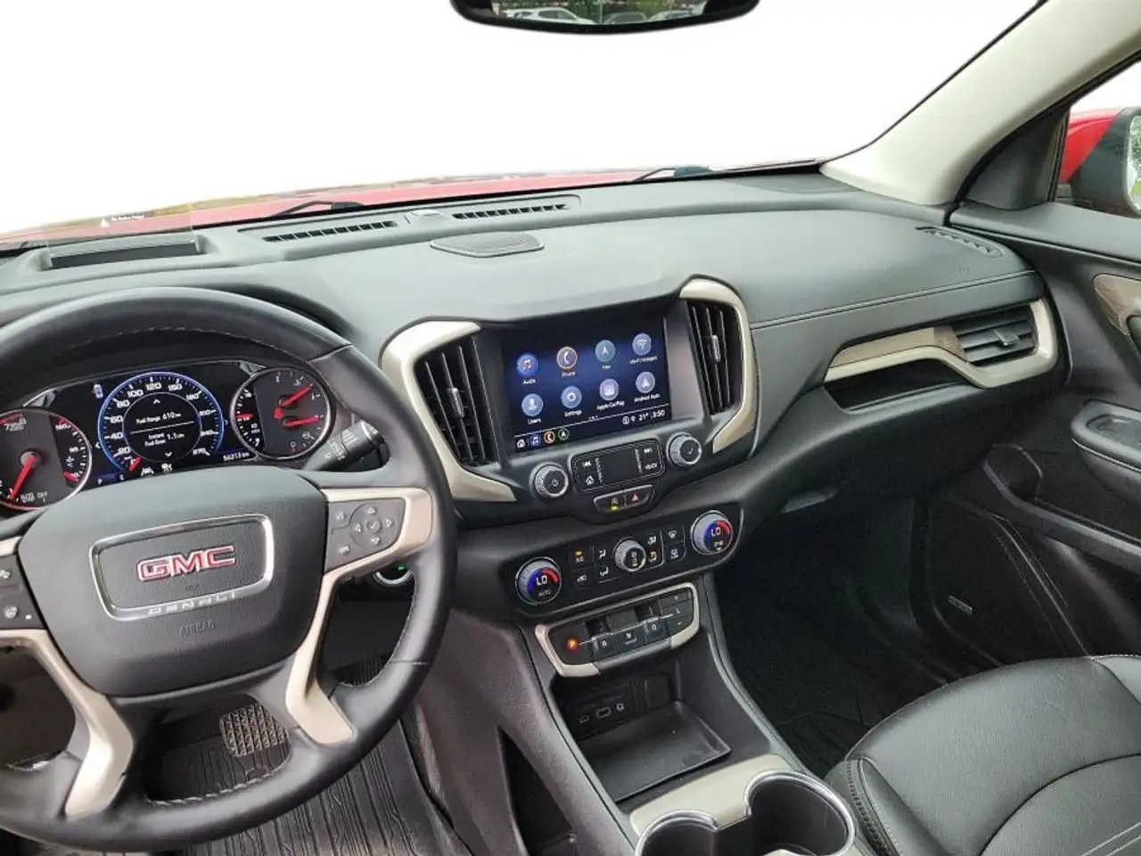 GMC Terrain снимка GMC Terrain