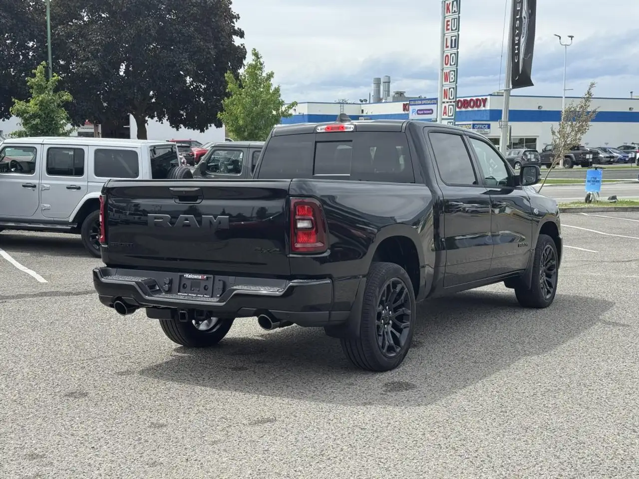RAM 1500 снимка RAM 1500