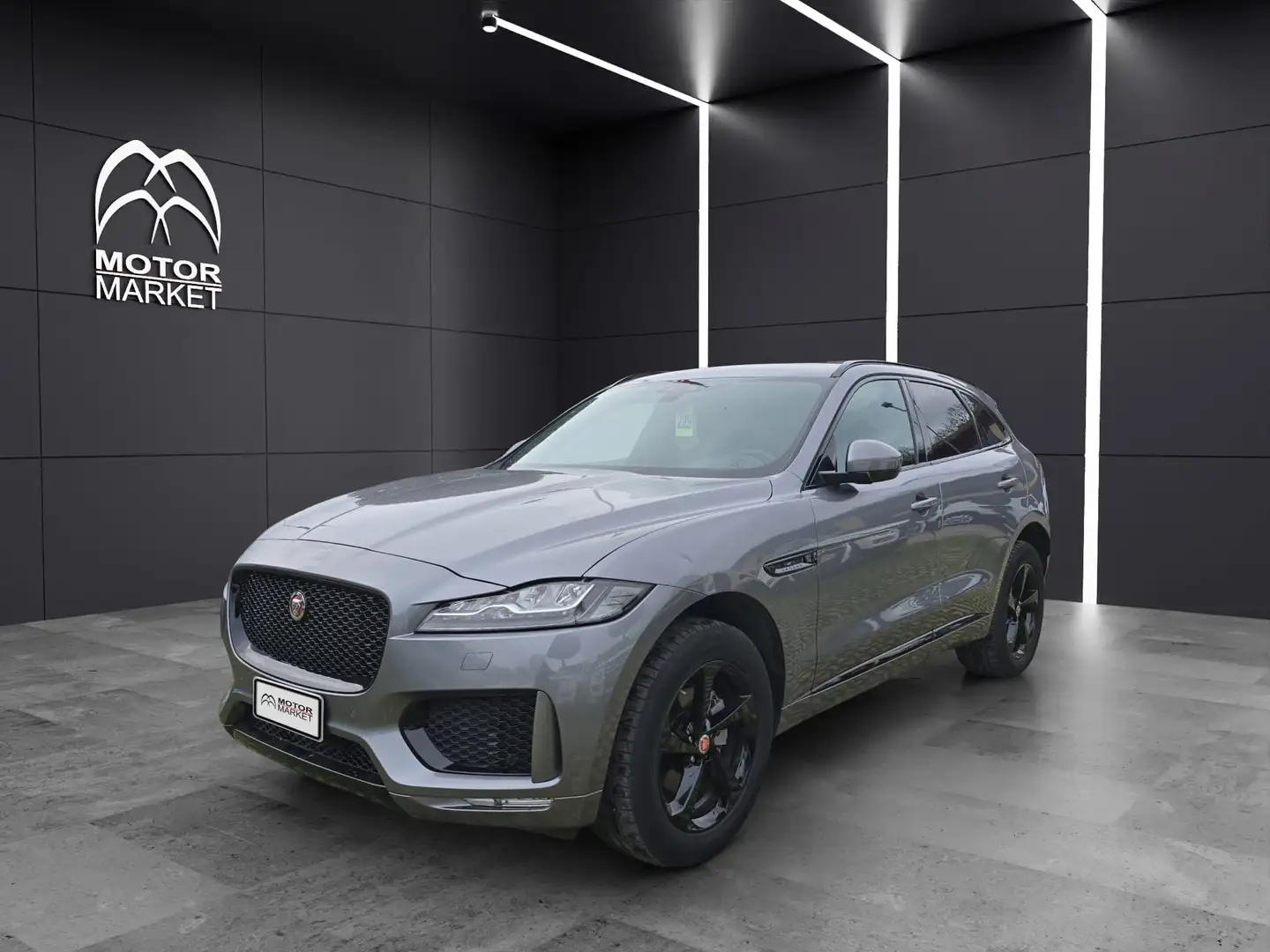 Jaguar F-Pace 2.0d i4 Chequered Flag awd 180cv auto my20 Gris - 1