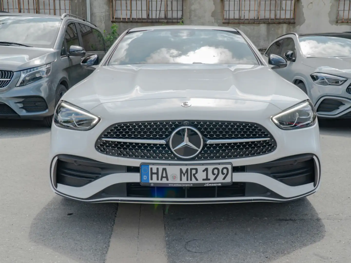 Mercedes-Benz C 200 AMG-Sport/LED/360/Night/Distr/Totw/Memo/18 Weiß - 2