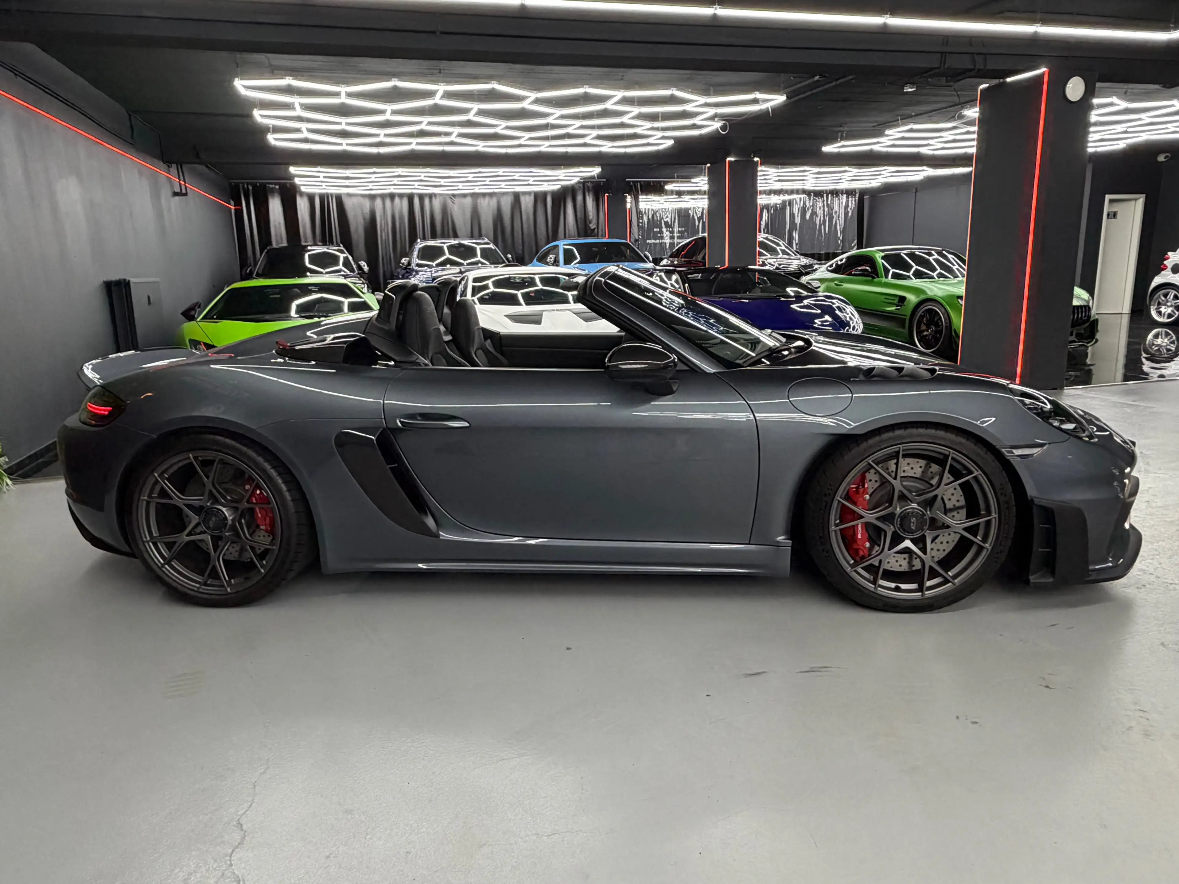 Porsche 718 Spyder RS Weissach PDK Sports Seats Full PPF — photo 4