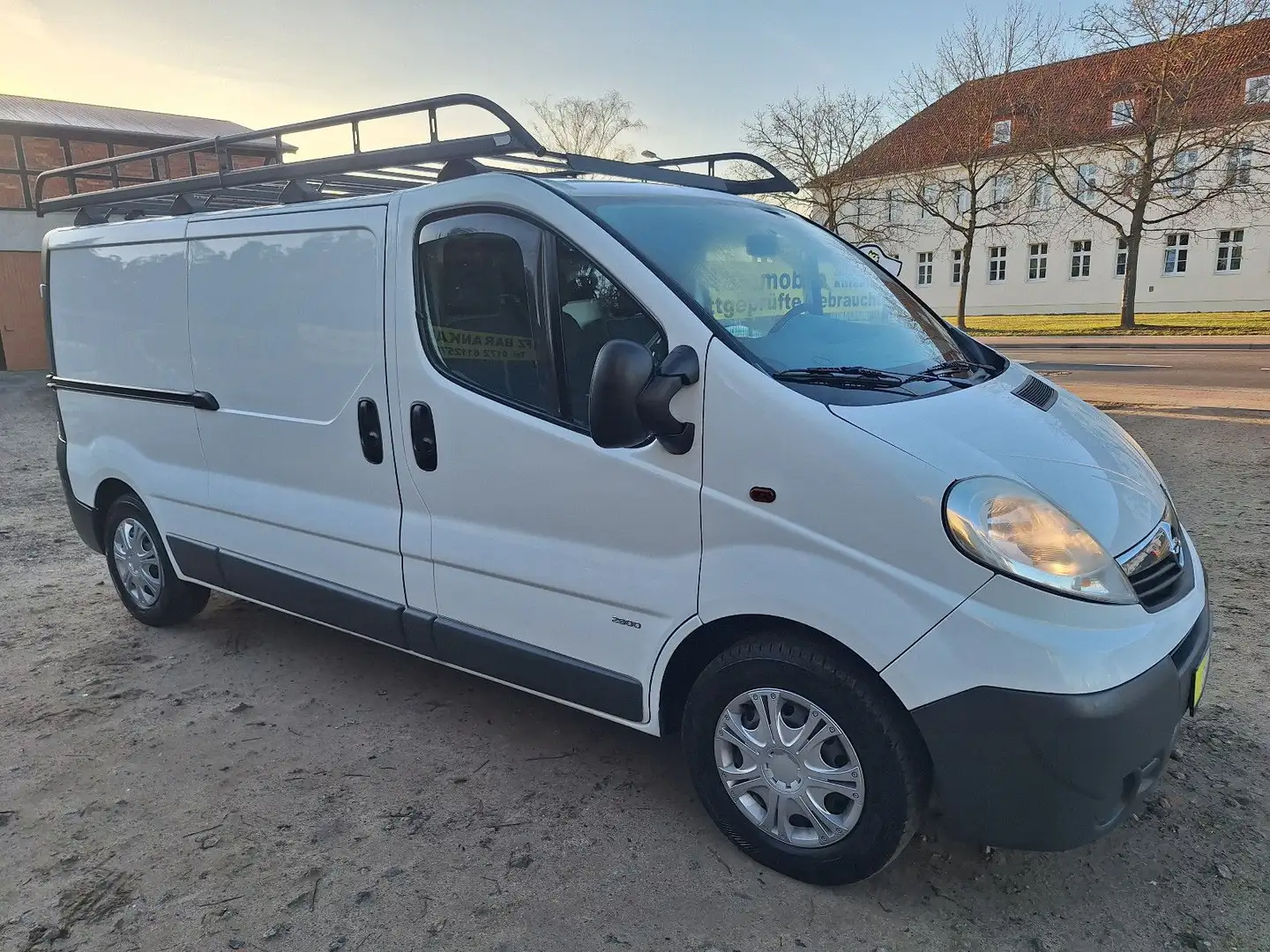 Opel Vivaro Kasten/Kombi Kasten L2H1 2,9t Weiß - 1