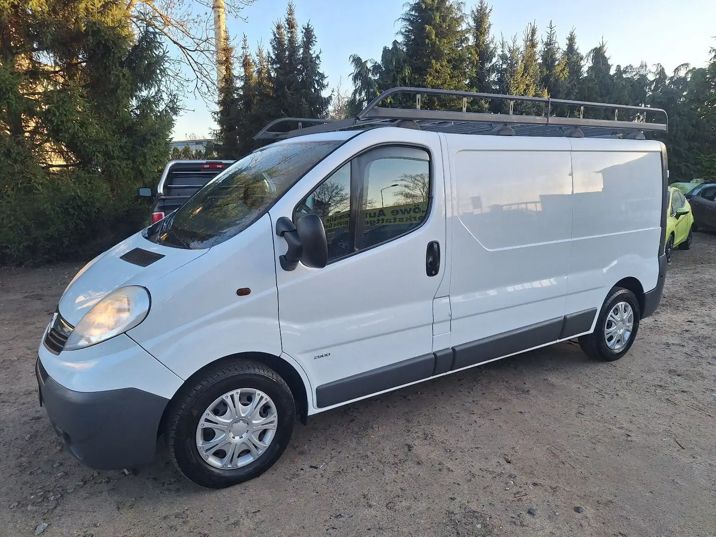 Opel Vivaro Kasten/Kombi Kasten L2H1 2,9t Weiß - 2