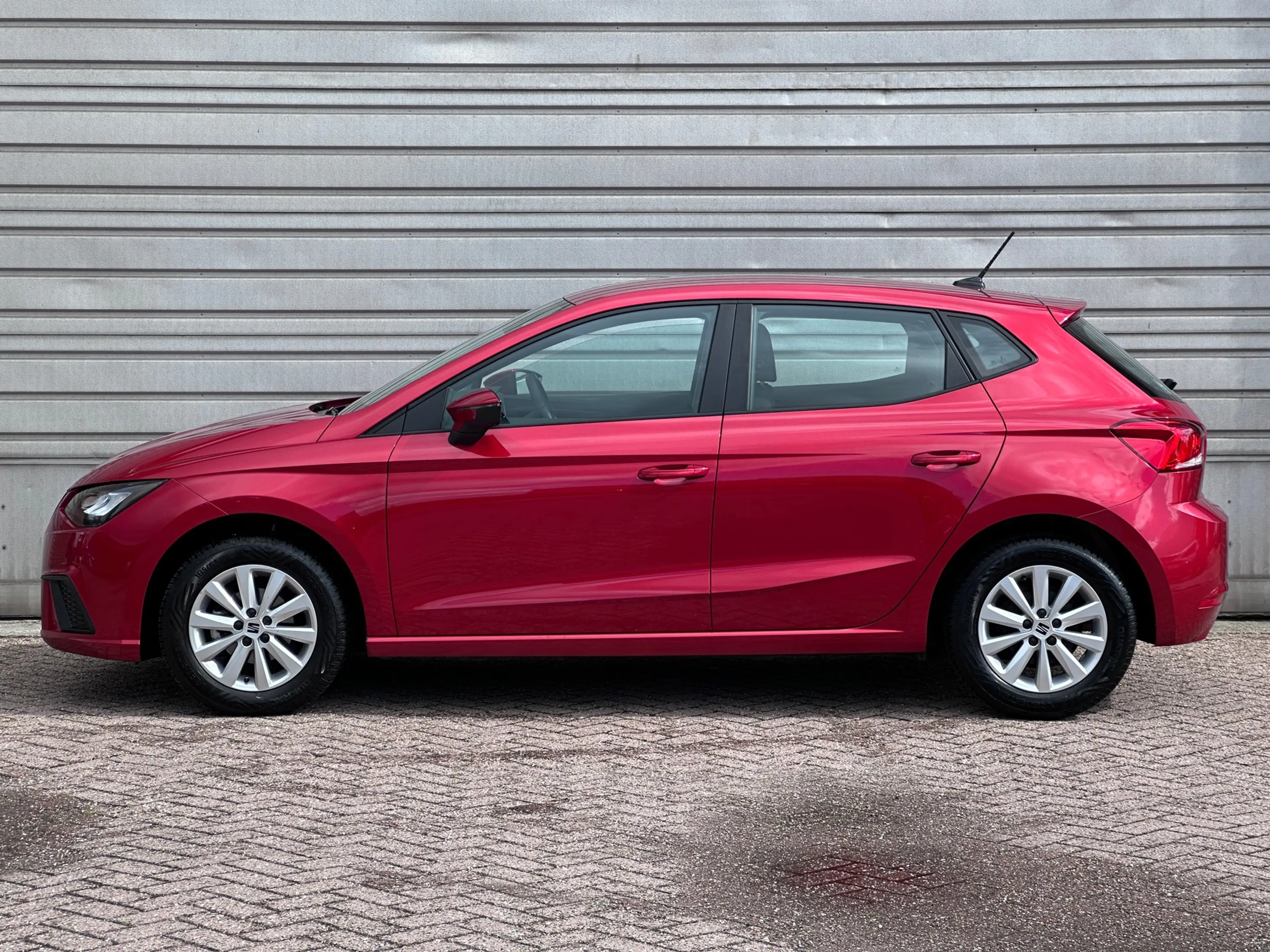 SEAT Ibiza 1.0 EcoTSI Style|Climate Control|Apple Carplay/And — photo 9