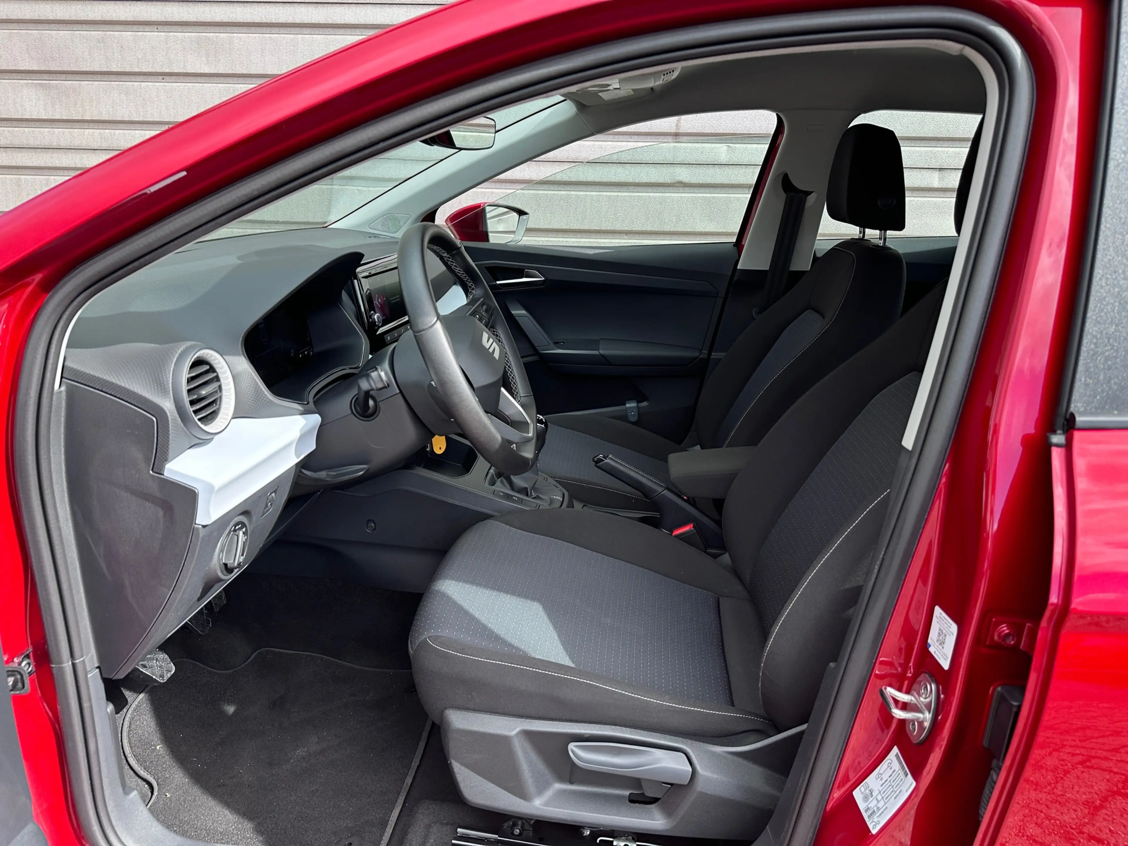SEAT Ibiza 1.0 EcoTSI Style|Climate Control|Apple Carplay/And — photo 14