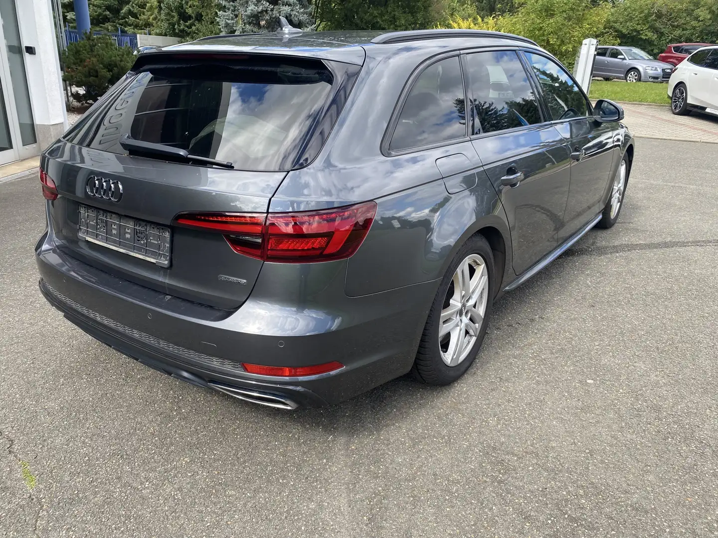 Audi A4 Avant 50 TDI quattro sport LED Standhzg. RFK Gris - 2