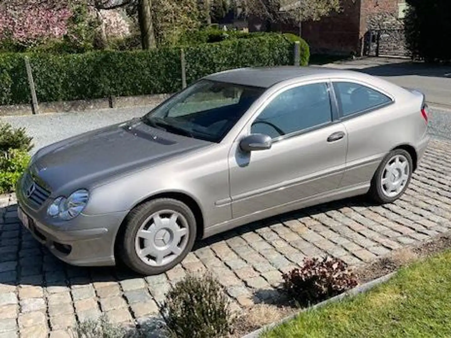 Mercedes-Benz C 200 C 200 CDI Coupe Sport (EURO 4) Argent - 1