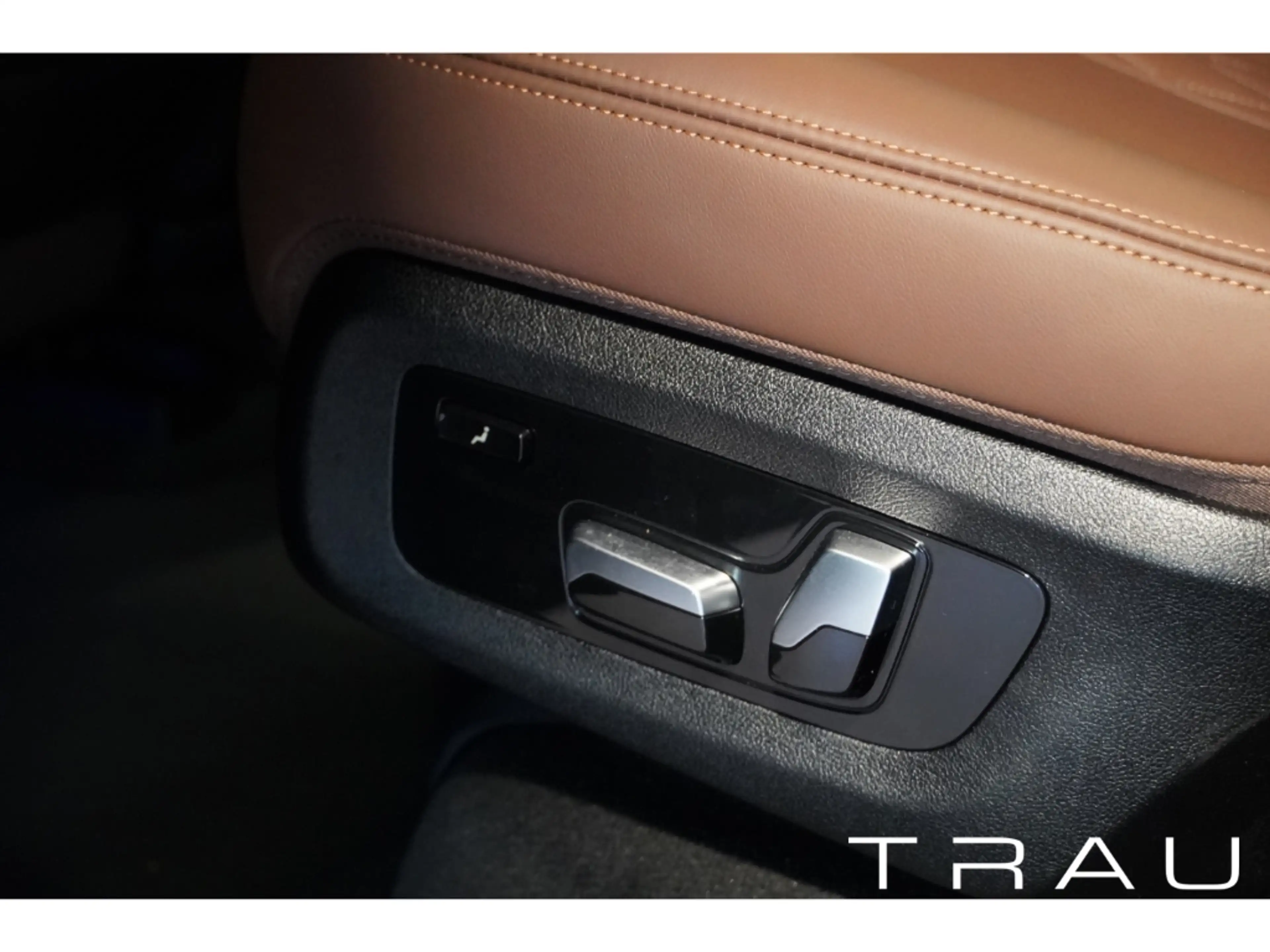BMW X5 40d M Sport Pro 7-Si AHK Comf+ H&K Luft Innovation — photo 13