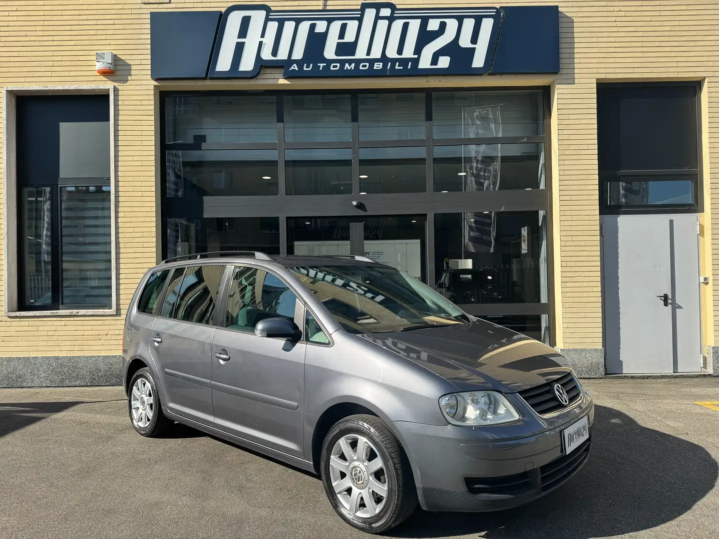 Volkswagen Touran Touran I 2003 1.6 fsi Highline Argento - 1
