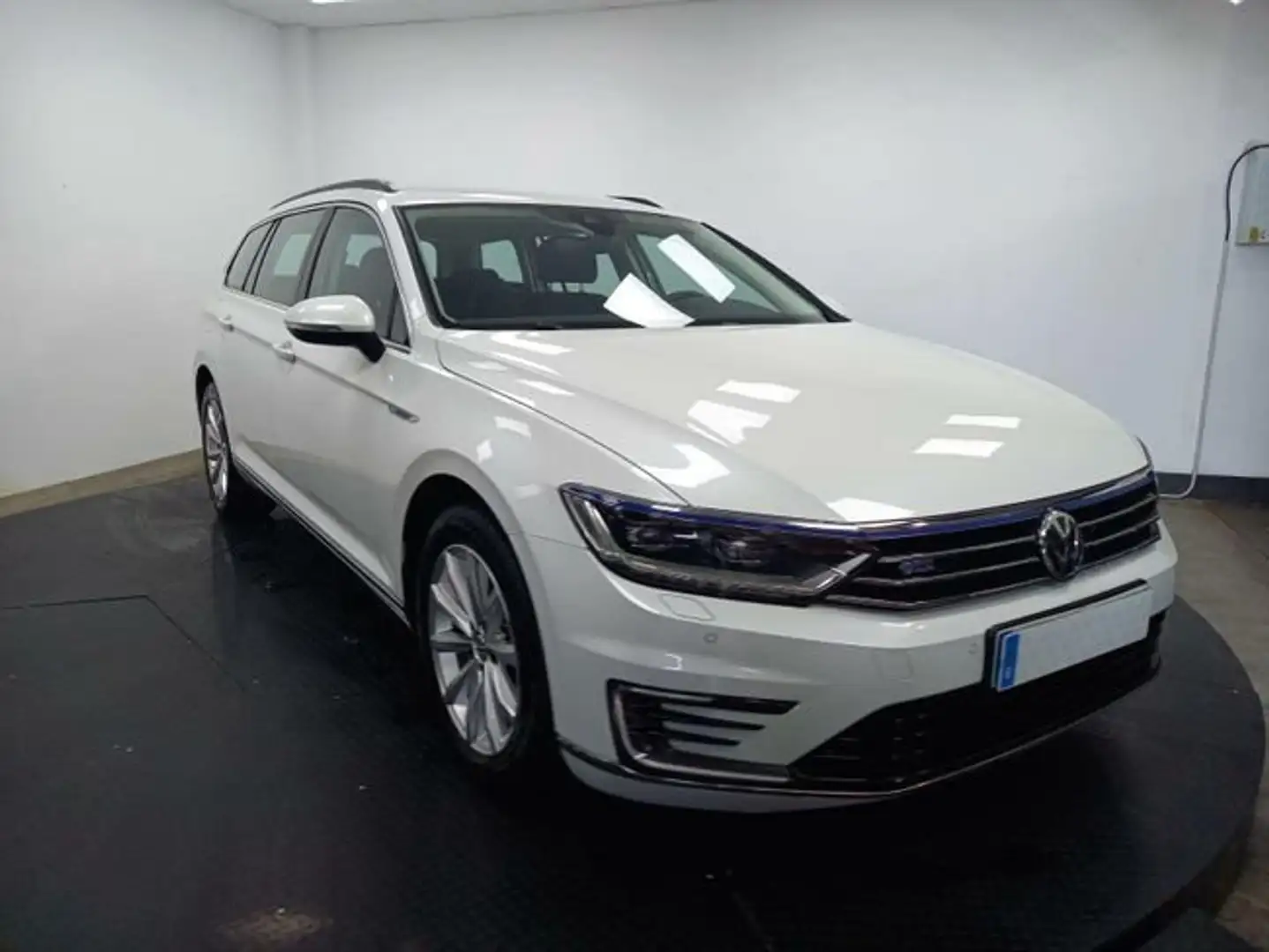 Volkswagen Passat VAR GTE 1.4 TSI BUSINESS PLUG-IN HYBRID Blanc - 2