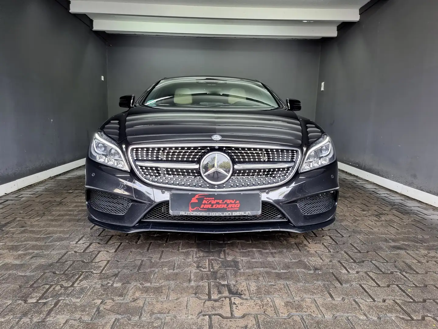 Mercedes-Benz CLS 400 SB, 4MATIC, AMG LINE, DISTRONIC, 360°, STNDHZG Noir - 2