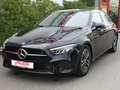 Mercedes-Benz A 200 Aut. LED NAV AdapTempomat Stop& Go CAM Zwart - thumbnail 1