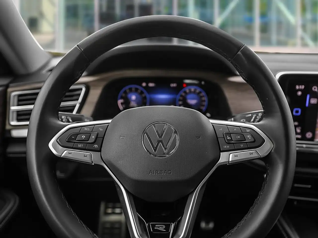 Volkswagen Atlas снимка Volkswagen Atlas
