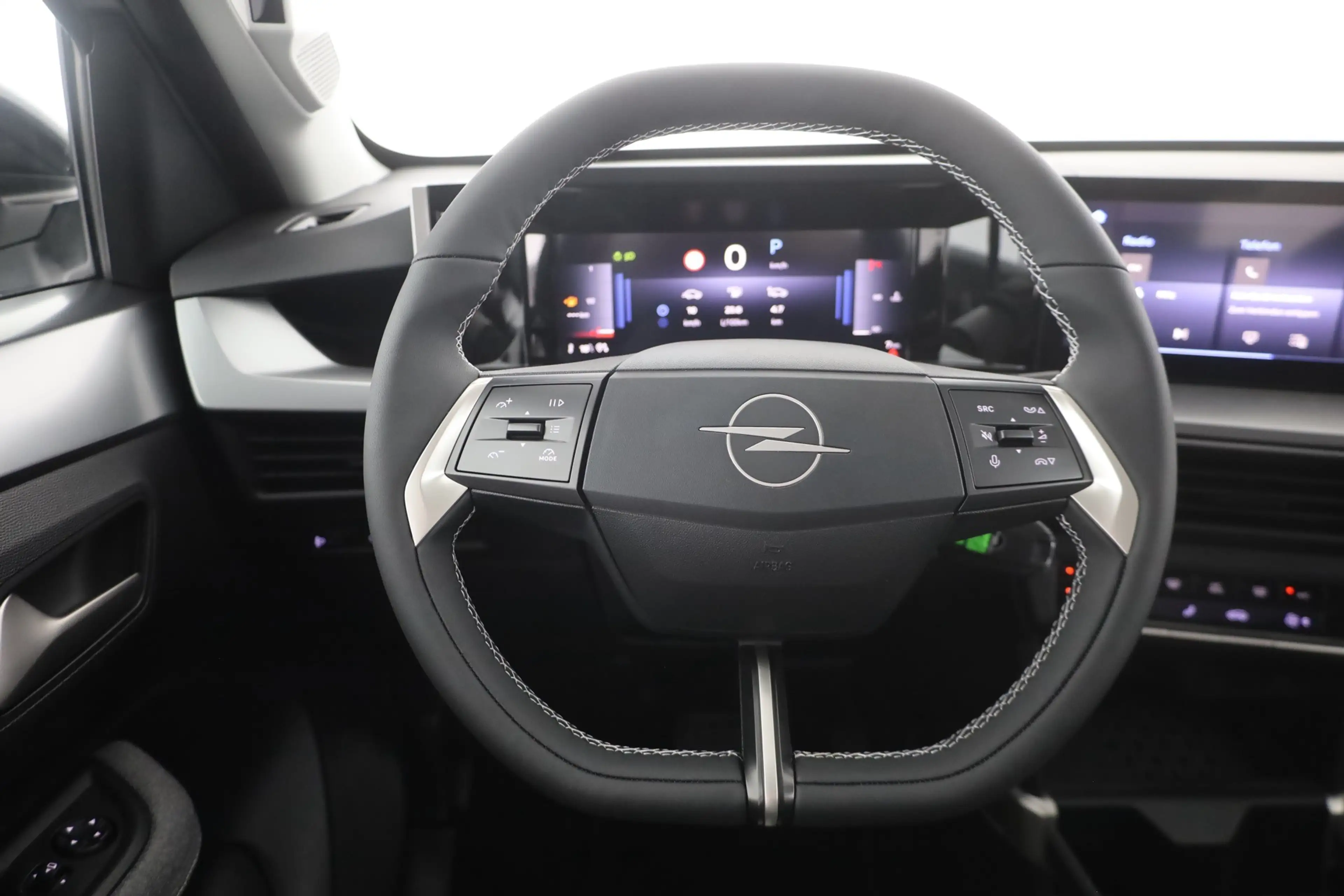 Opel Frontera 1.2 DI Turbo GS Hybrid Aut. LED Navi Kame — photo 15
