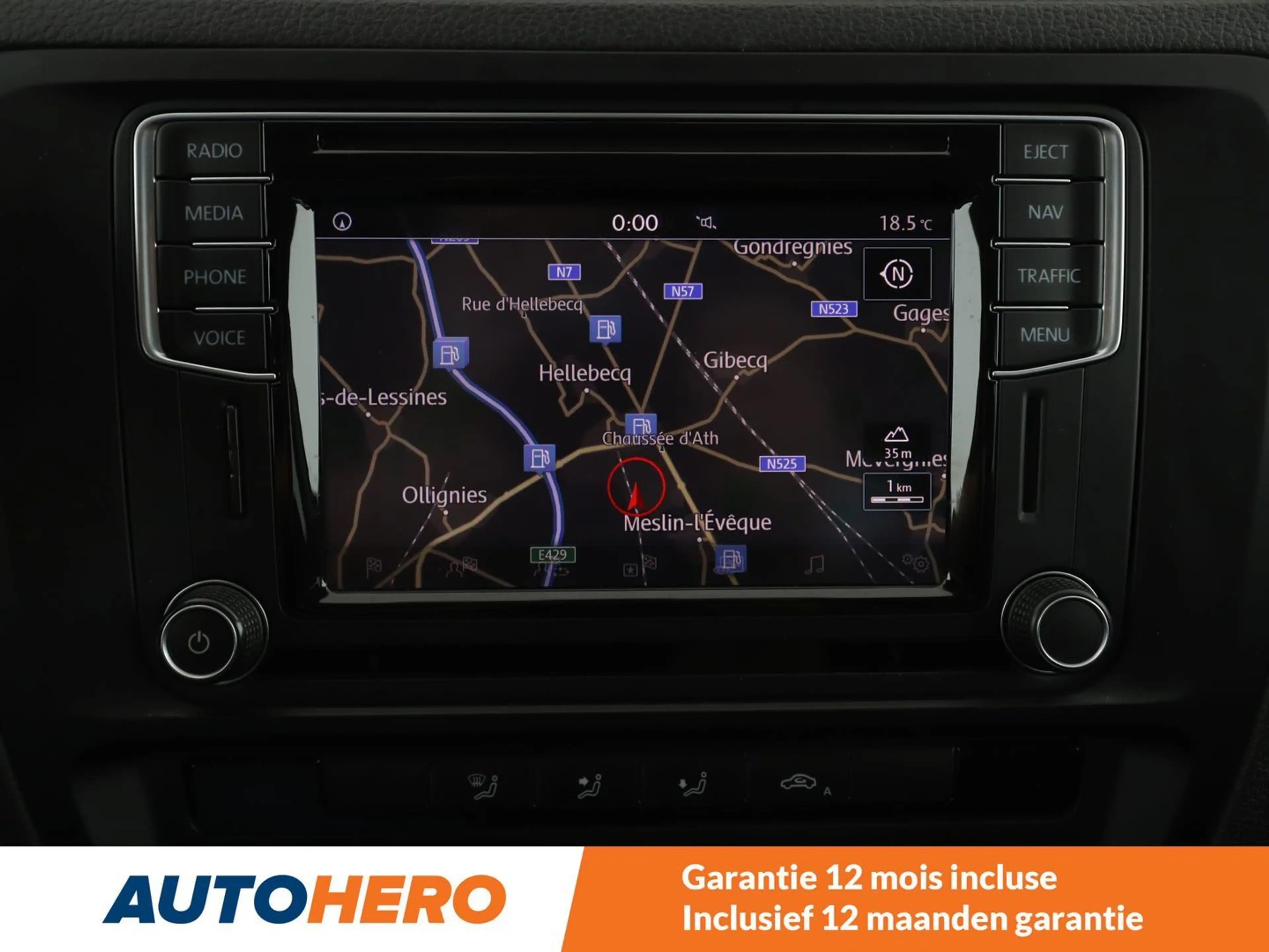 Volkswagen Jetta 2.0 TDI BlueMotion — photo 8
