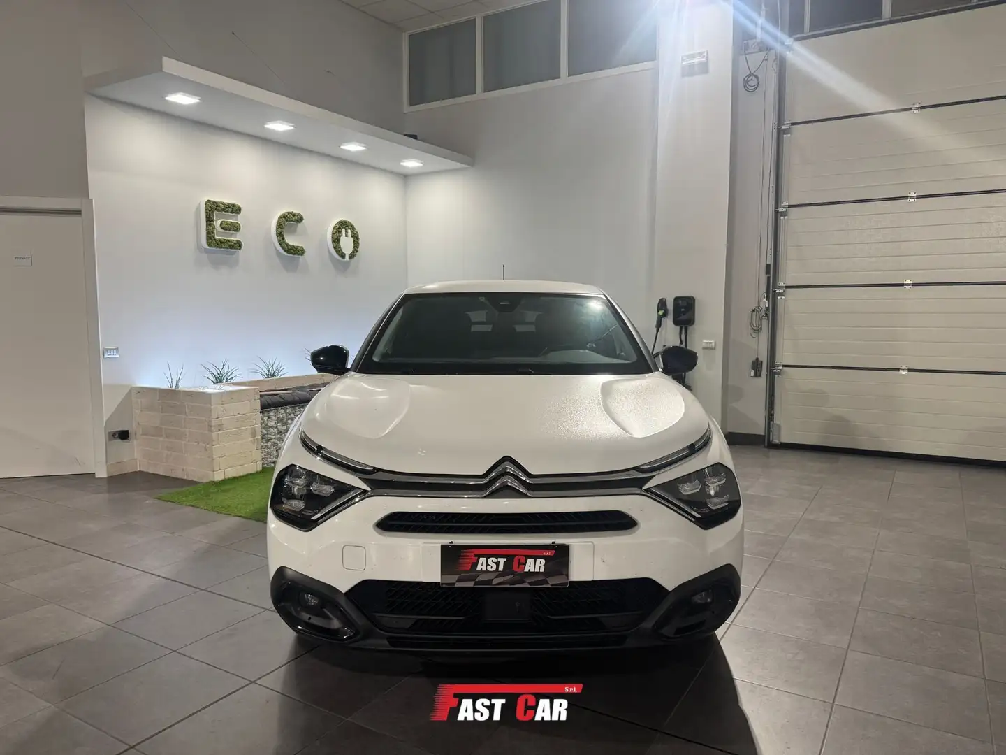 Citroen C4 PureTech 130 S&S EAT8 Shine Weiß - 2