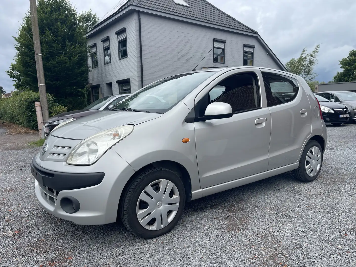 Nissan Pixo 1.0i Benzine ,5 deurs,69.000km.!,Goede staat,... Gri - 1