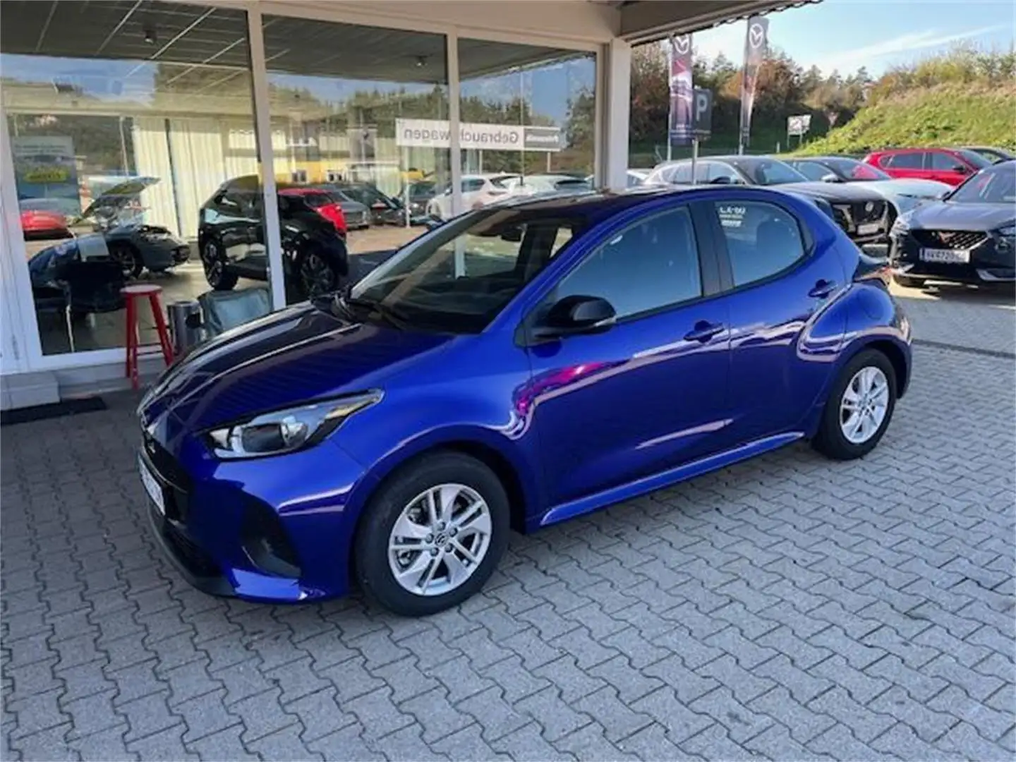 Mazda 2 Hybrid Centre Line Aut. Vorführwagen Blau - 1