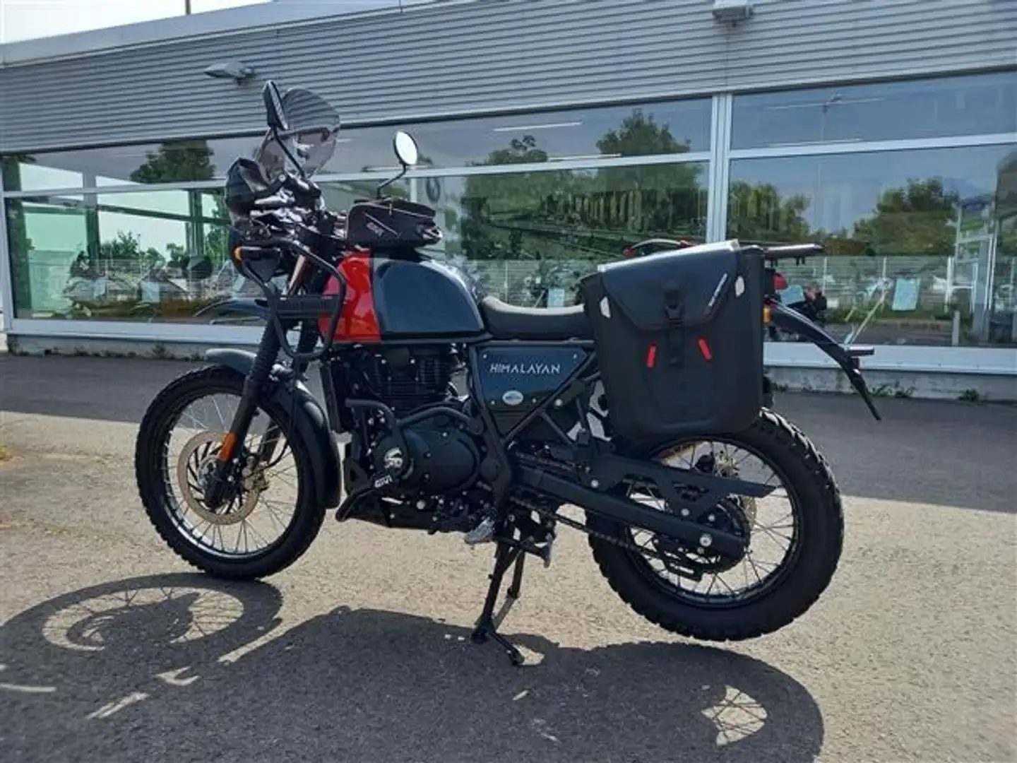 Royal Enfield Himalayan Schwarz - 2