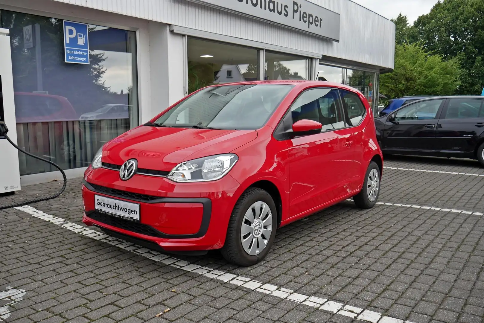 Volkswagen up! 1.0 Move Bluetooth Tempomat 1.Hand Lederlenkrad... Roşu - 2