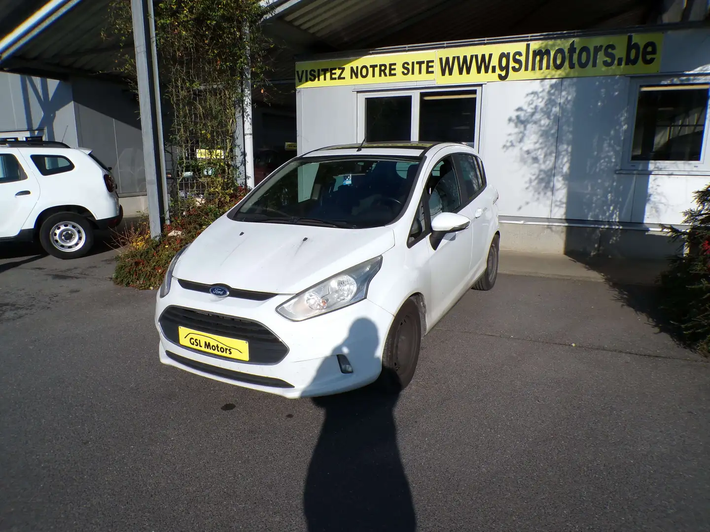 Ford B-Max 1.0 100cv blanc05/13 2900€ marchand Airco Radio Weiß - 1