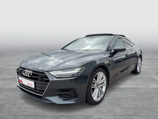 Audi A7 view 2