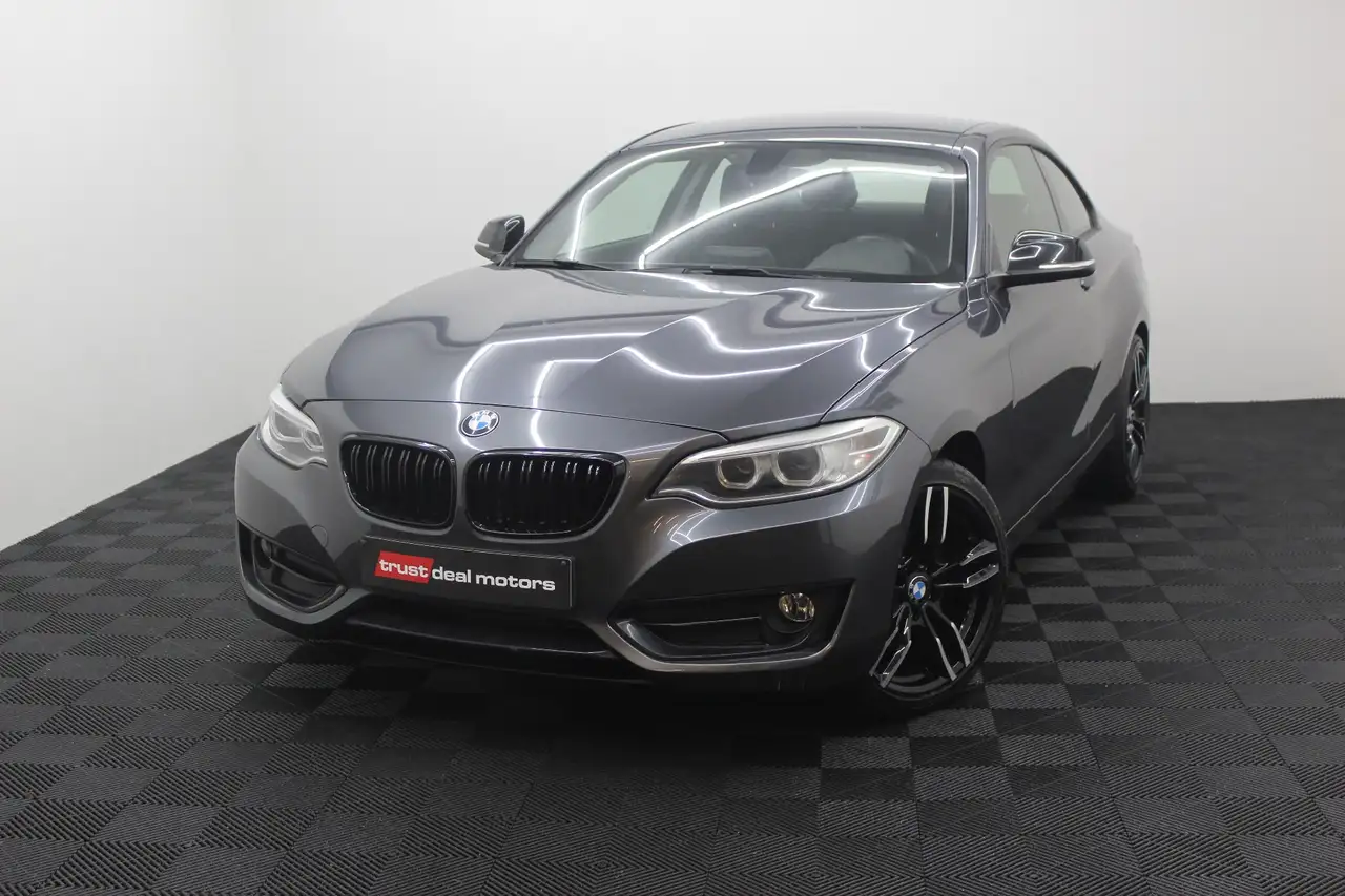 BMW 218