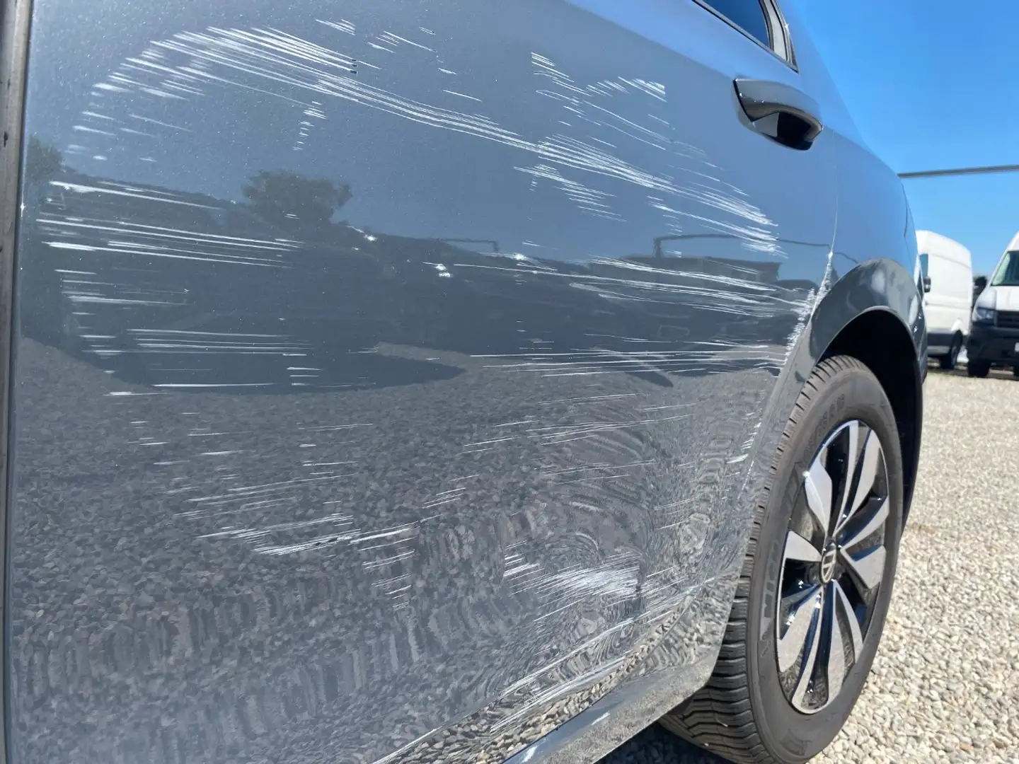 Volkswagen Golf Move TSi NW Anschlussgarantie Grau - 2