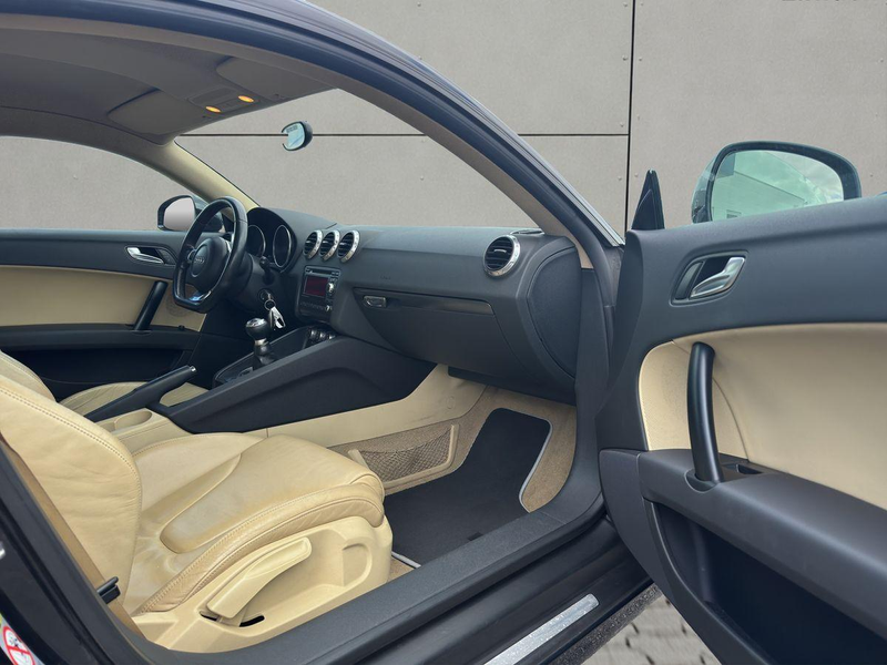 Audi TT 2.0 TFSI Coupe 2.0 16V TFSI Metallic — photo 12