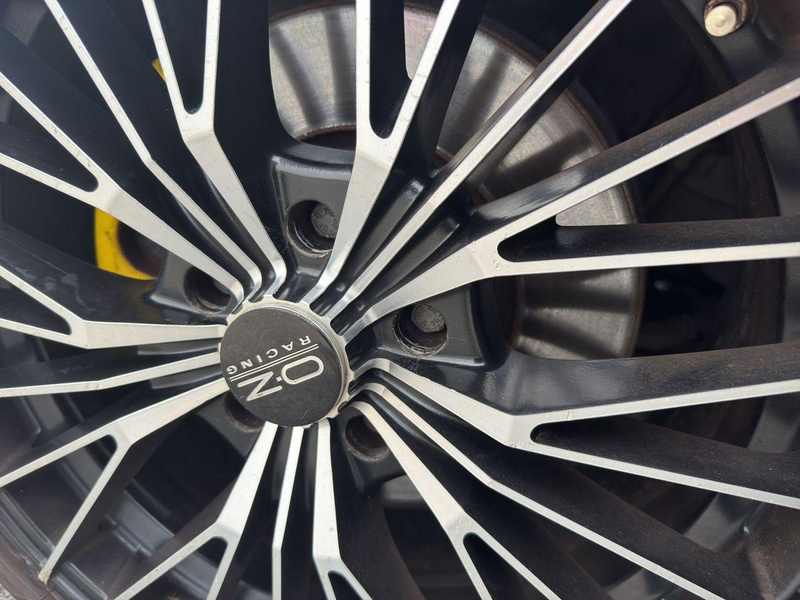 Audi TT 2.0 TFSI Coupe 2.0 16V TFSI Metallic — photo 5