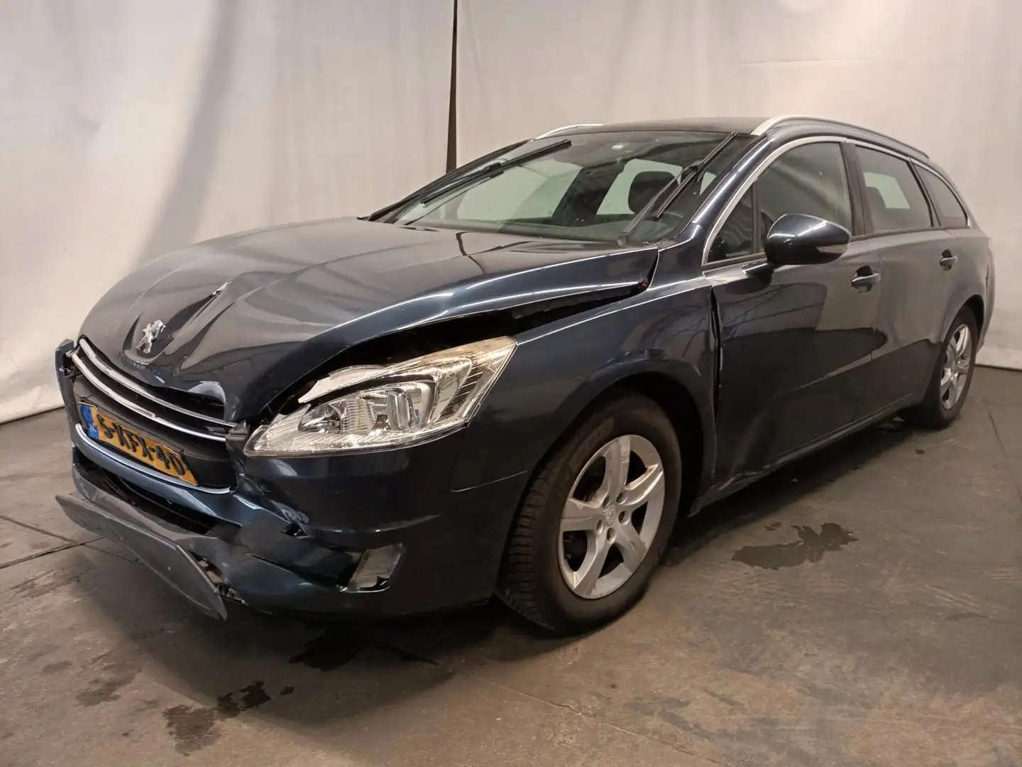 Peugeot 508 SW 1.6 e-HDi Blue Lease Executive - Frontschade Blauw - 2